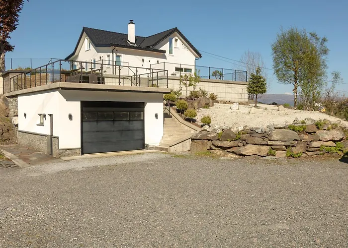 Hammarslandbakken 山林小屋 卑爾根