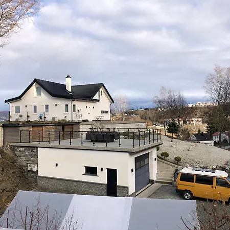 Lodge Hammarslandbakken